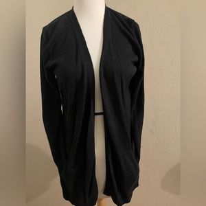 Acrobat black sweater size M